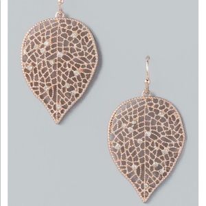 Francesca’s Maxine Leaf Drop Earrings